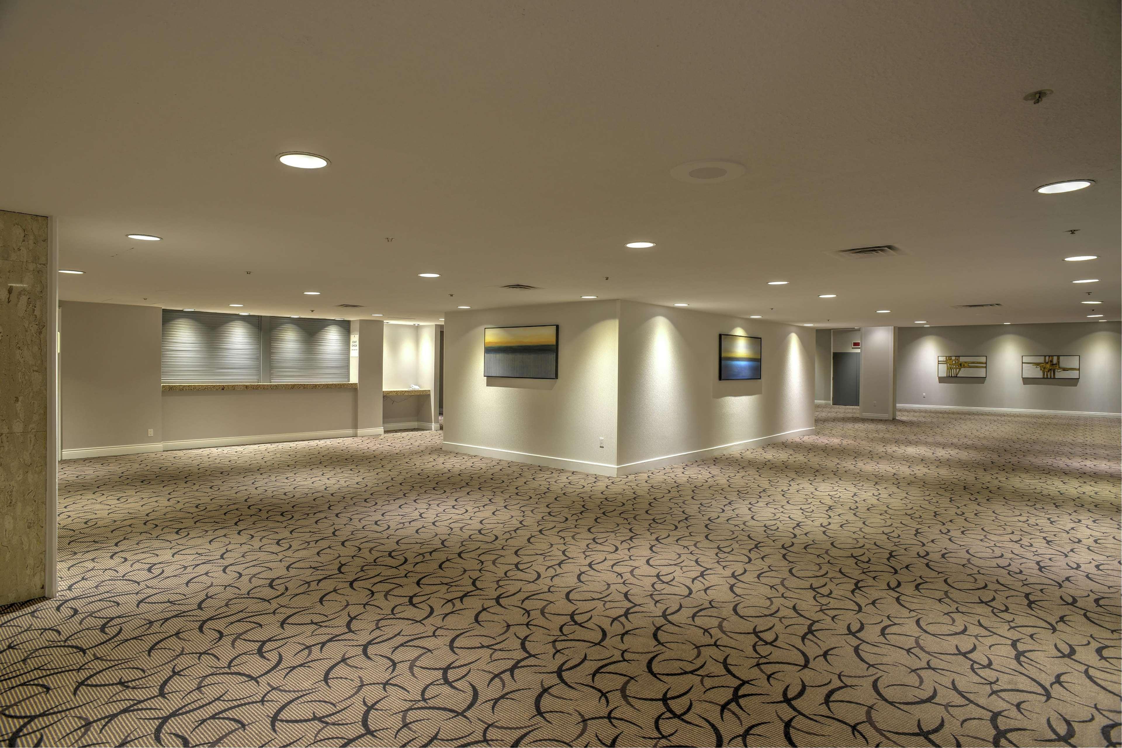 ดับเบิล ทรี บาย ฮิลตัน ลอนดอน ออนทาริโอ Hotel ภายนอก รูปภาพ