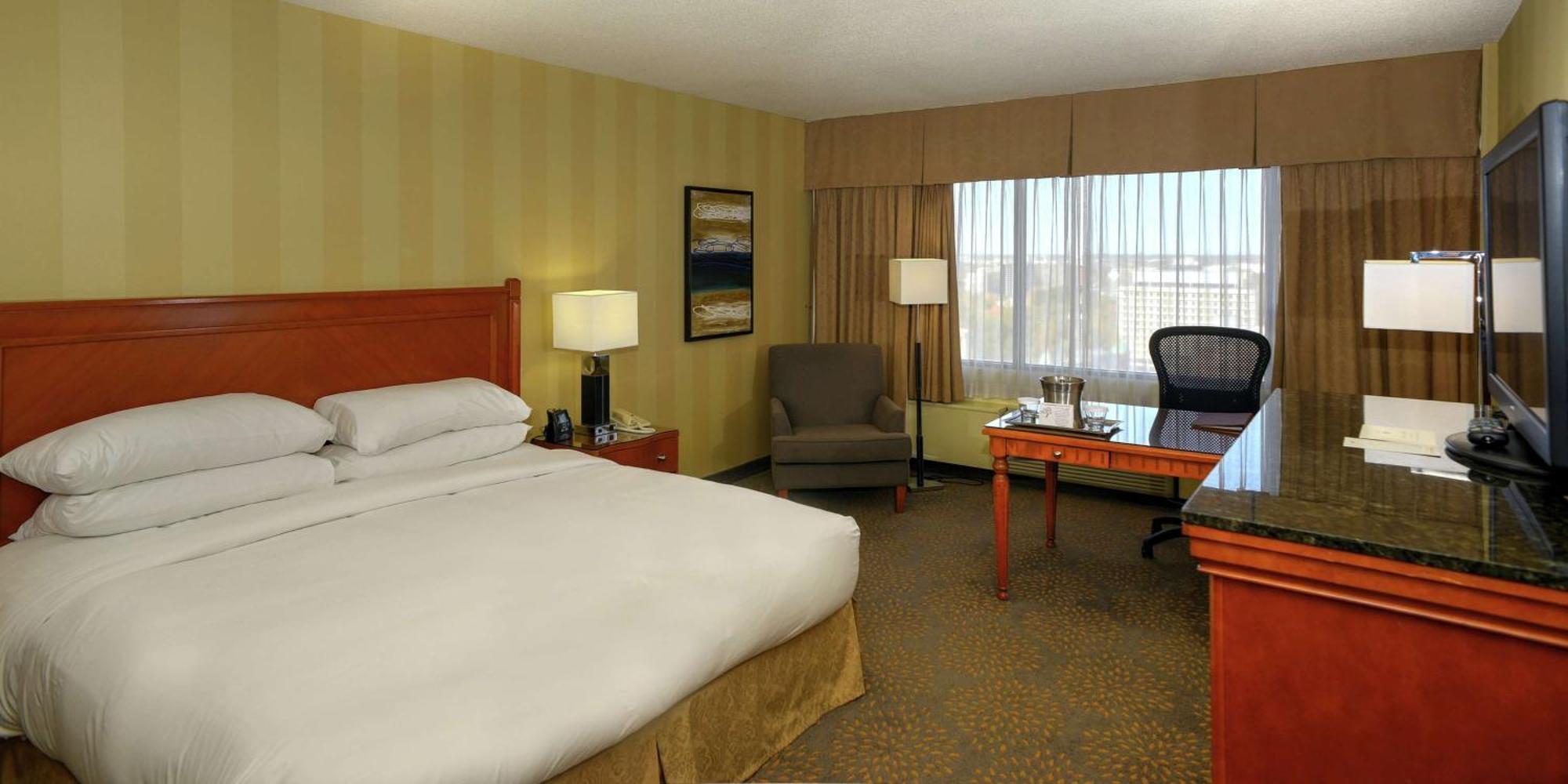 ดับเบิล ทรี บาย ฮิลตัน ลอนดอน ออนทาริโอ Hotel ภายนอก รูปภาพ