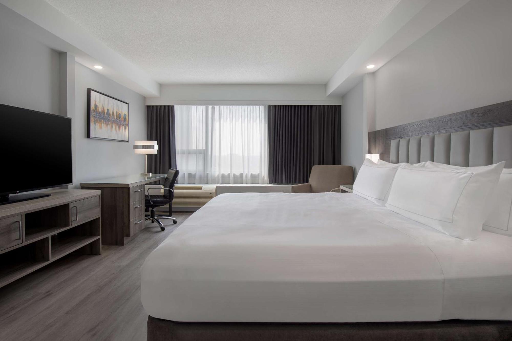 ดับเบิล ทรี บาย ฮิลตัน ลอนดอน ออนทาริโอ Hotel ภายนอก รูปภาพ