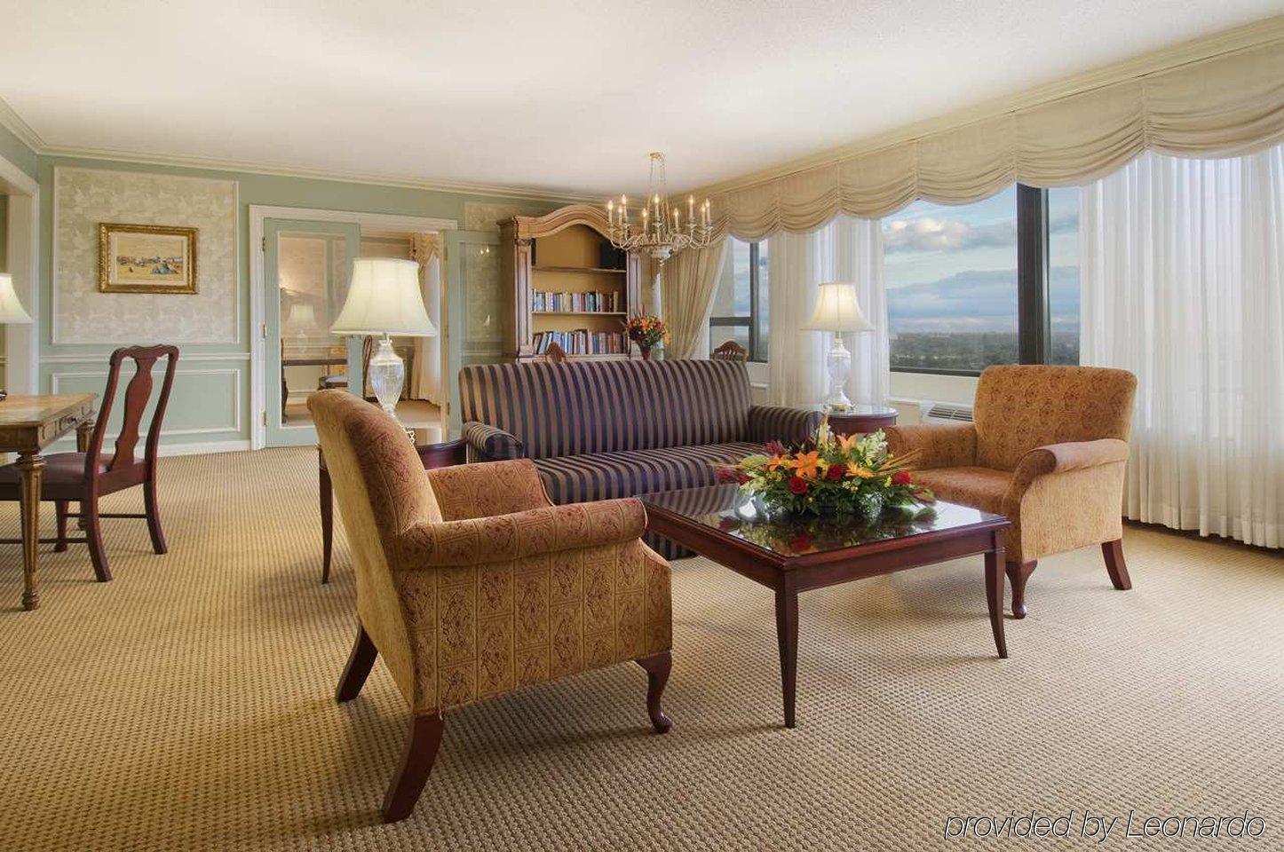 ดับเบิล ทรี บาย ฮิลตัน ลอนดอน ออนทาริโอ Hotel ภายใน รูปภาพ